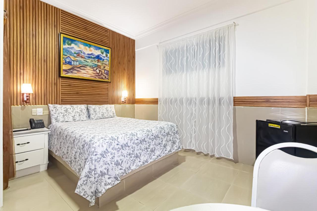 Hotel La Casona Dorada Санто-Домінго Екстер'єр фото